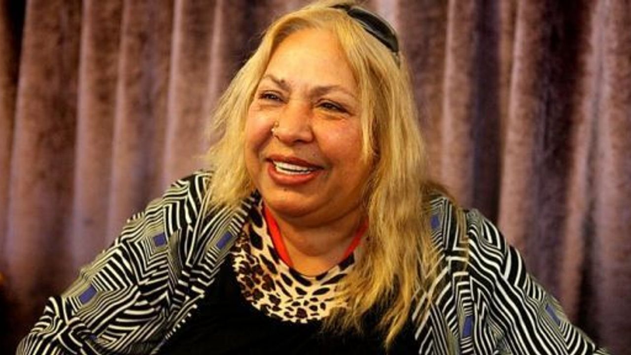 DİLBER AY'IN MİRASI AİLEYİ KARIŞTIRDI. MEZARI MI AÇILACAK?