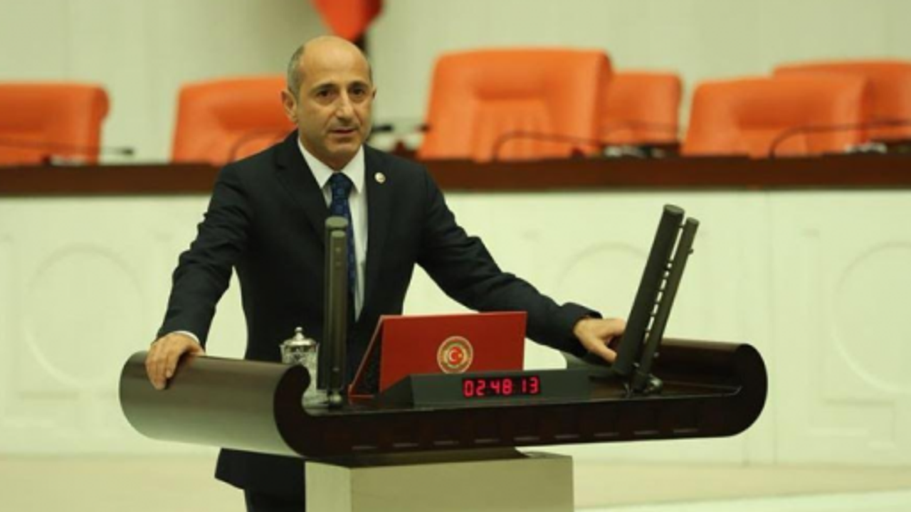 ÖZTUNÇ, DIŞİŞLERİ BAKANINI GÖREVE ÇAĞIRDI; BUGÜN DEĞİLSE NE ZAMAN?