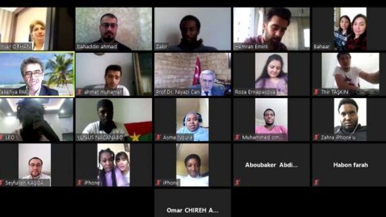 REKTÖR CAN, YABANCI UYRUKLU ÖĞRENCİLERLE VİDEO KONFERANSLA BİR ARAYA GELDİ