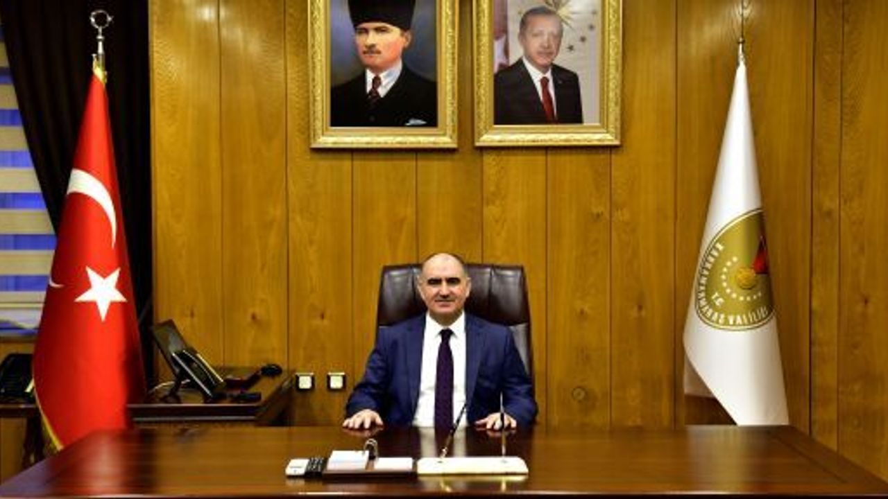 VALİ ÖZKAN’IN TBMM’NİN AÇILIŞ YIL DÖNÜMÜ İLE 23 NİSAN ULUSAL EGEMENLİK VE ÇOCUK BAYRAMI KUTLAMA MESAJI