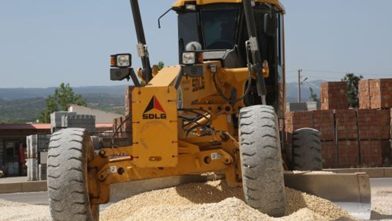 HİZMET ERDEMLİ'DE VATANDAŞIN AYAĞINA SERİLİYOR