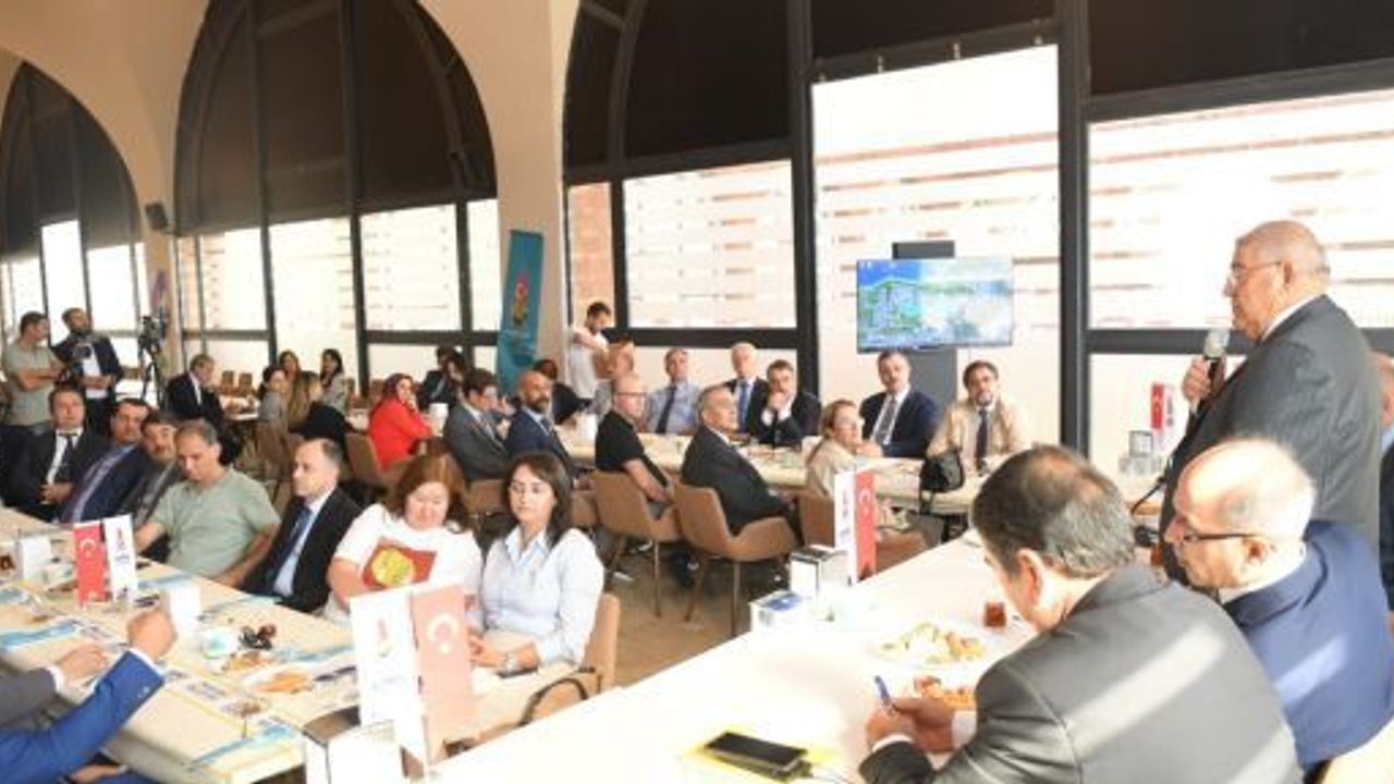 KSÜ’DEN EXPO 2023 ALANINDA SENATO VE YÖNETİM KURULU TOPLANTISI