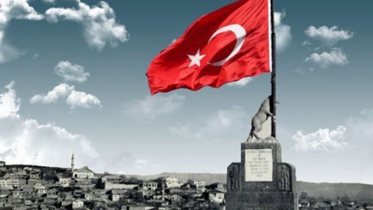 YARDIMCIOĞLU, KALE’DEKİ BOZKURT HEYKELİNİ SORDU! NEREDE?