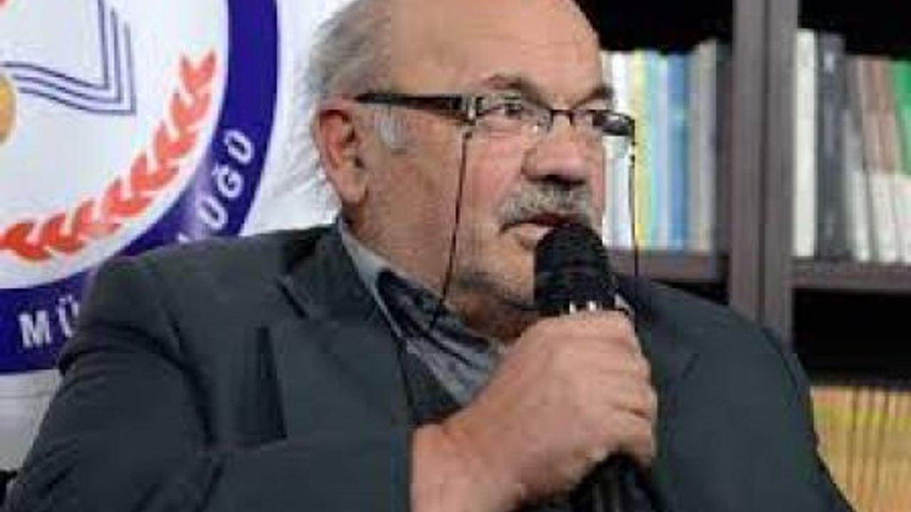 YAŞAR ALPARSLAN, OLACAKLARI GEÇMİŞTE DİLE GETİRMİŞ