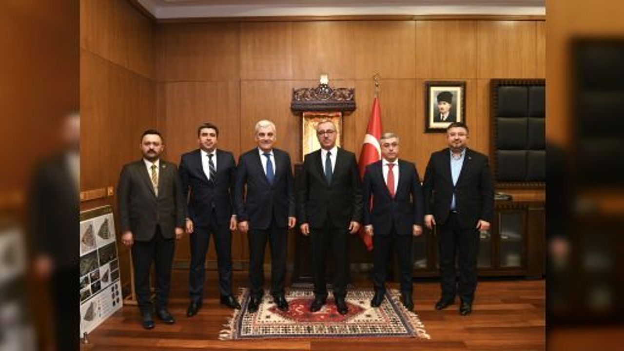 BAŞKAN GÜNGÖR’ÜN MİSAFİRİ; AZERBAYCAN DİASPORA BAKAN YARD. HACIYEV