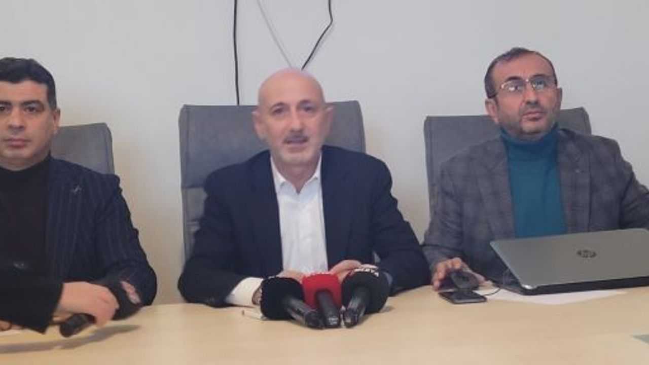 ÖZTUNÇ; UÇAKLAR ILS CİHAZI YOK DİYE GAZİANTEP’E İNMEK ZORUNDA KALIYOR