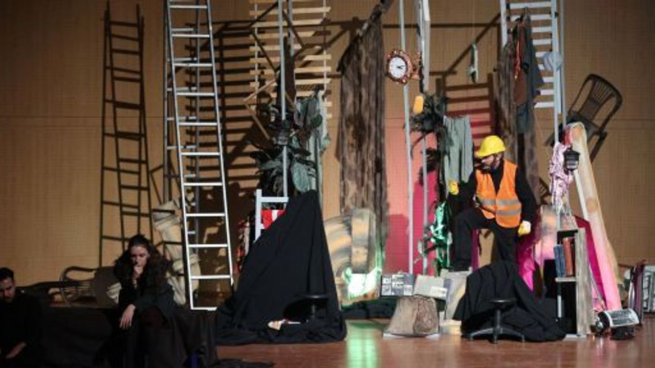 ASRIN FELAKETİNE SAYGI VE DAYANIŞMA: "SON 72 SAAT" TİYATROSU