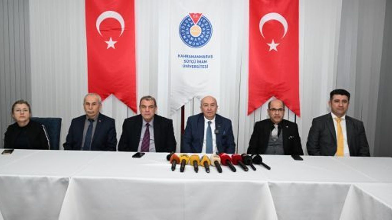 REKTÖR YASIM, GAZETECİLERE EV SAHİPLİĞİ YAPTI