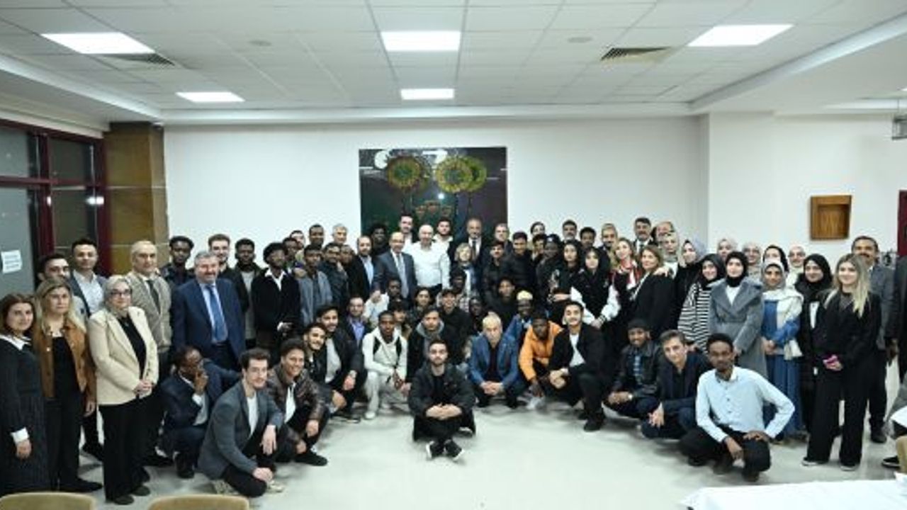 KSÜ'DE ULUSLARARASI ÖĞRENCİLERLE RAMAZAN BULUŞMASI