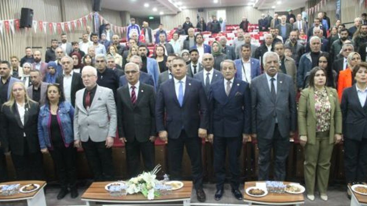 HEM YERLİ, HEM MİLLİ BAŞKAN; TEOMAN MUTLU