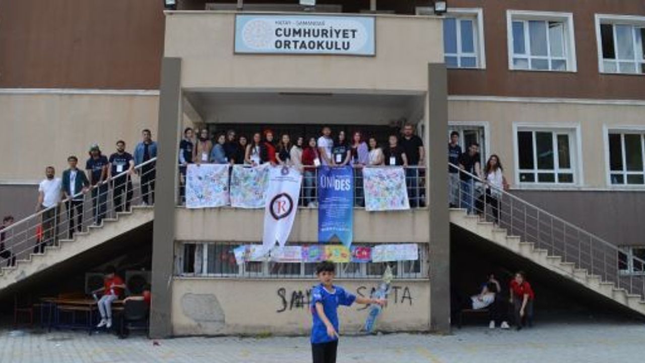 KSÜ’LÜ ÖĞRENCİLERİ HATAY SAMANDAĞ EĞİTİM ATÖLYESİNDE