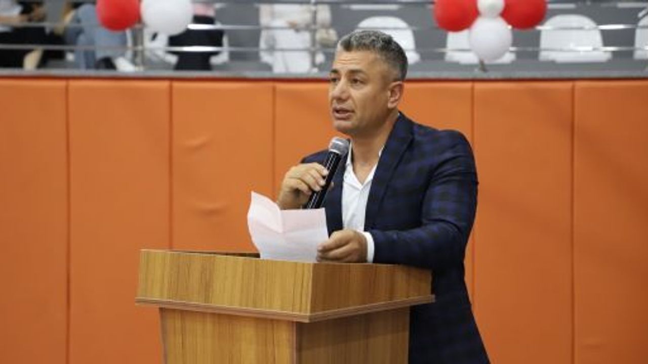 ADİL SANİ KONUKOĞLU SPOR LİSESİ’NDE MEZUNİYET