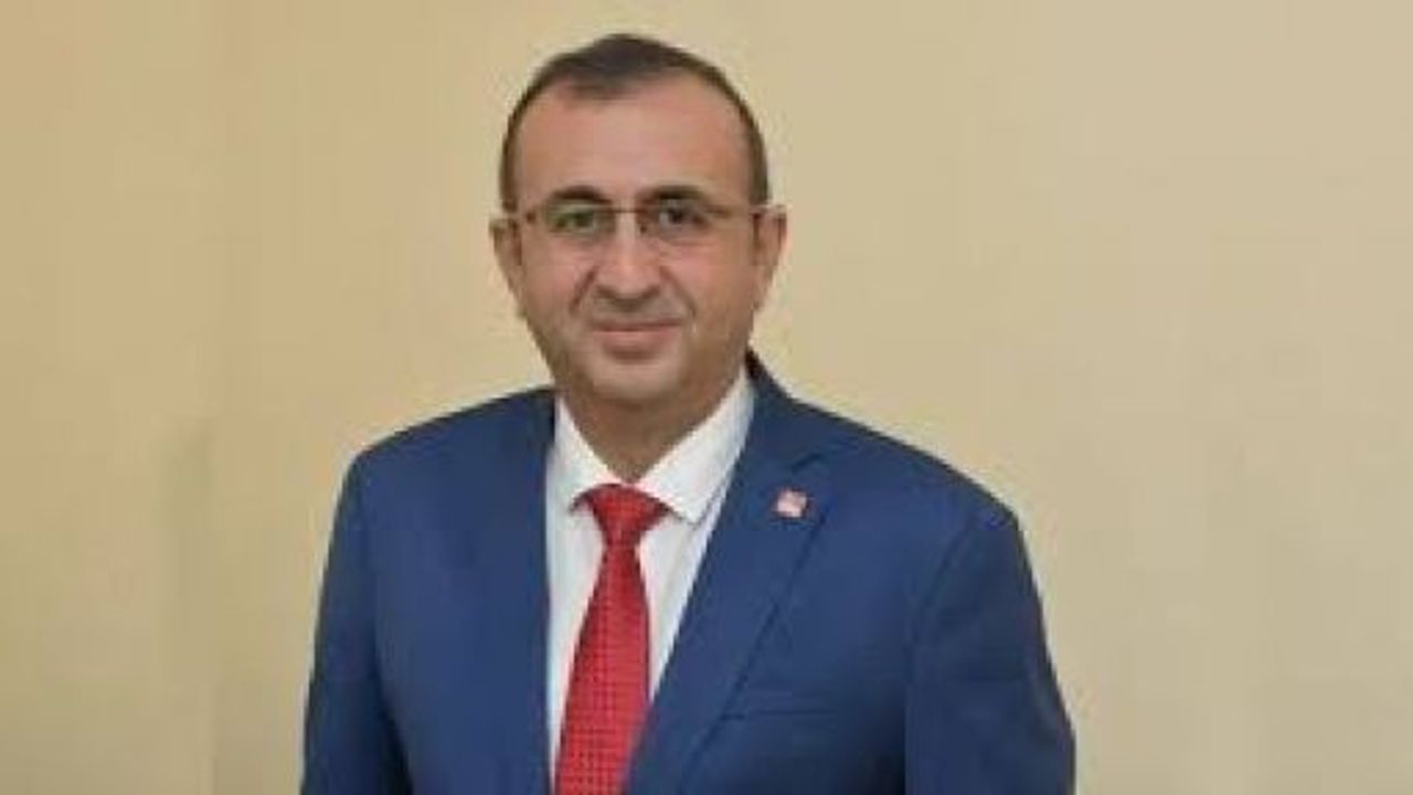 ÜNAL ATEŞ’TEN SERT TEPKİ: “EĞİTİMİ SİYASETE ALET ETMEK YANLIŞTIR”