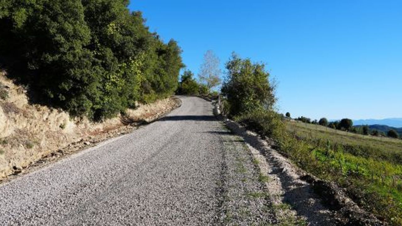 ANDIRIN KIRSALINDA YOL STANDARDI YÜKSELİYOR