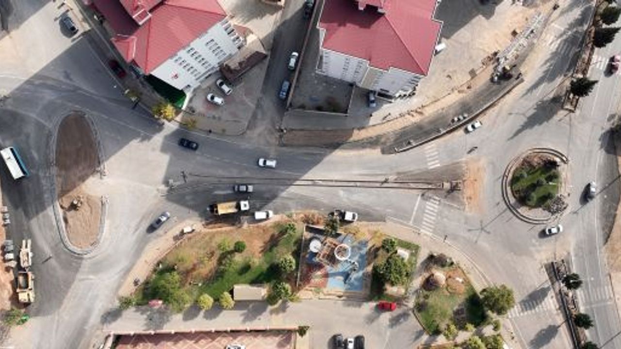 ÇOCUK HAST. CİVARINDA ULAŞIM SORUNUNA NEŞTER VURULUYOR!