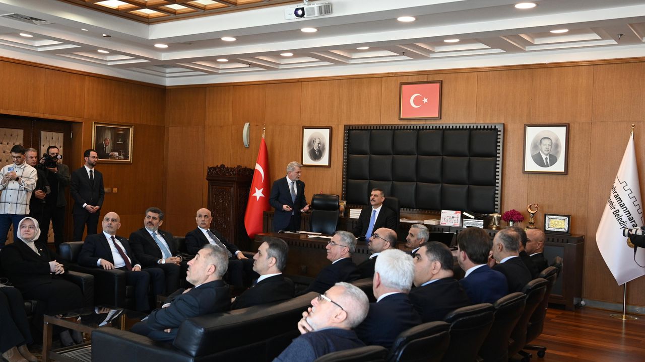 İÇİŞLERİ BAKANI ÇİFTÇİ’Yİ BAŞKAN GÖRGEL AĞIRLADI