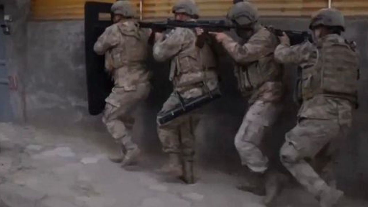 JANDARMADAN SUÇ VE KAÇAKÇILIĞA GEÇİT YOK