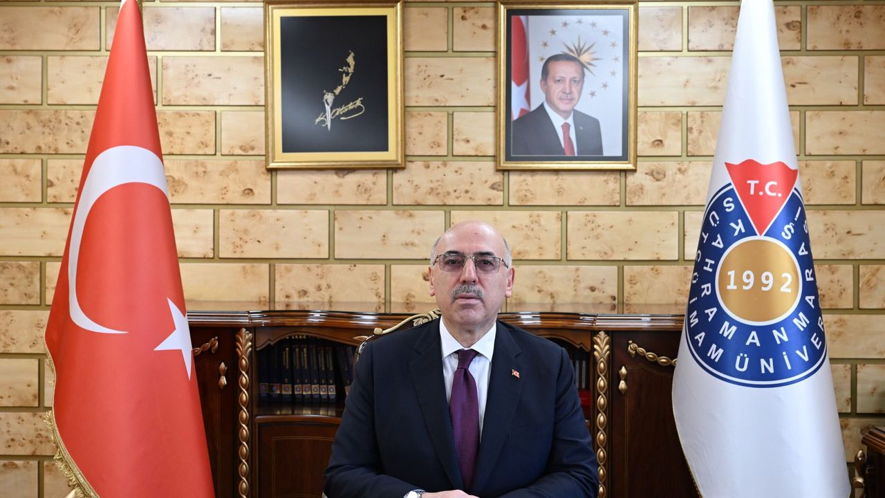 REKTÖR PROF. DR. AK’IN 12 ŞUBAT KURTULUŞ BAYRAMI MESAJI