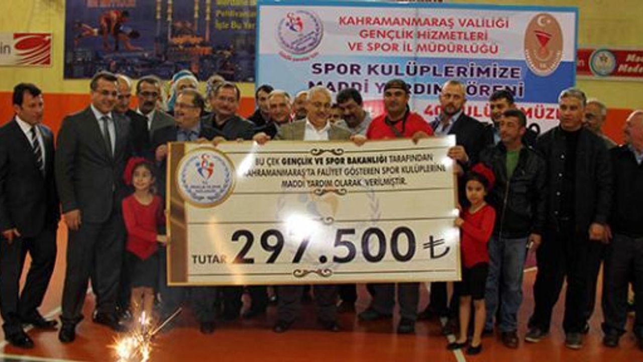  AMATÖR SPOR KULÜPLERİMİZE MADDİ YARDIM TÖRENİ YAPILDI