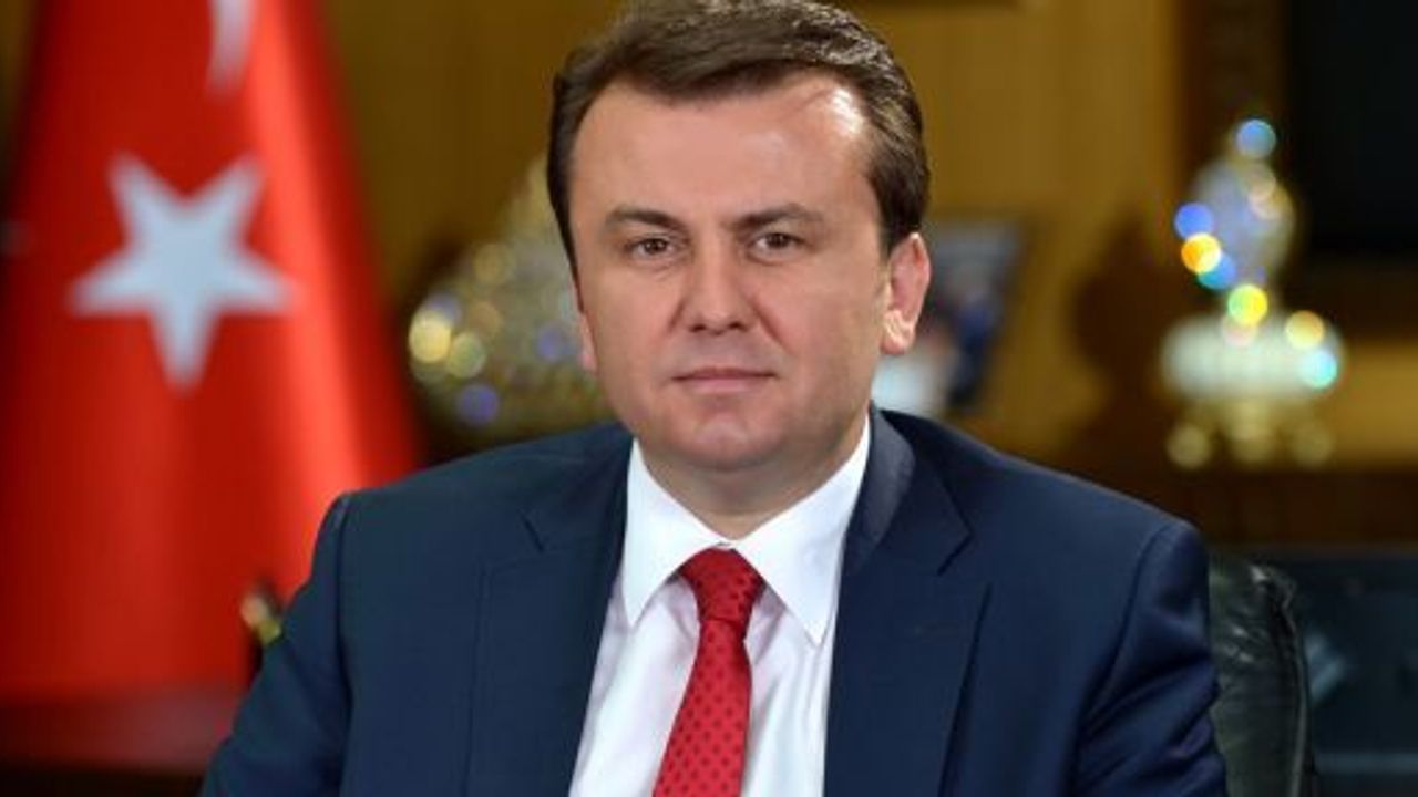 BAŞKAN ERKOÇ: “CUMHURİYETİMİZİN 93. YILI TÜM MİLLETİMİZE KUTLU OLSUN”