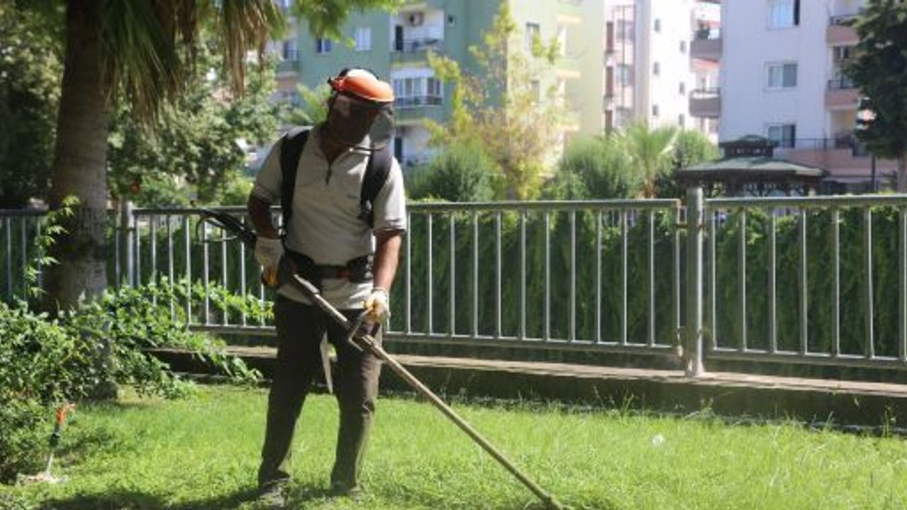 ERDEMLİDE YEŞİL VE TEMİZ ÇEVRE ATAĞI