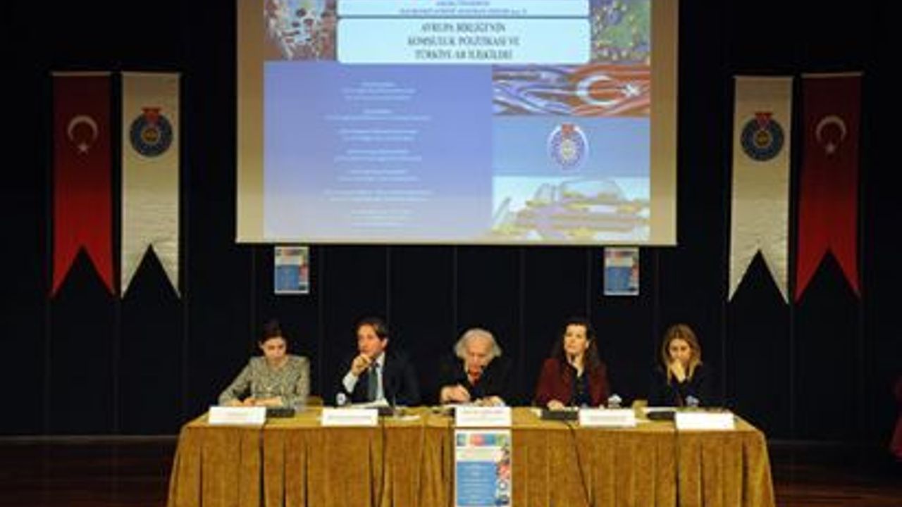  KSÜ’DE “AVRUPA BİRLİĞİNİN KOMŞULUK POLİTİKASI VE TÜRKİYE AB İLİŞKİLİLERİ” KONFERANSI