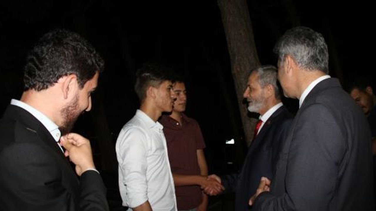 SAADET PARTİSİ BOŞ DURMUYOR, ESNAFI ZİYARET EDİYOR