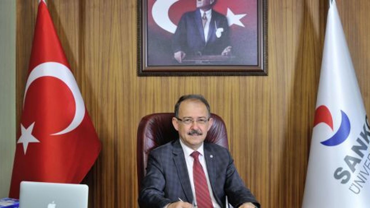 SANKO ÜNİVESİTESİ REKTÖRÜ PROF. DR. DAĞLI: “AİLE BİRLİĞİNİN TEMEL TAŞLARINDAN BİRİ DE BİZLERE GÜÇ VEREN BABALARDIR”