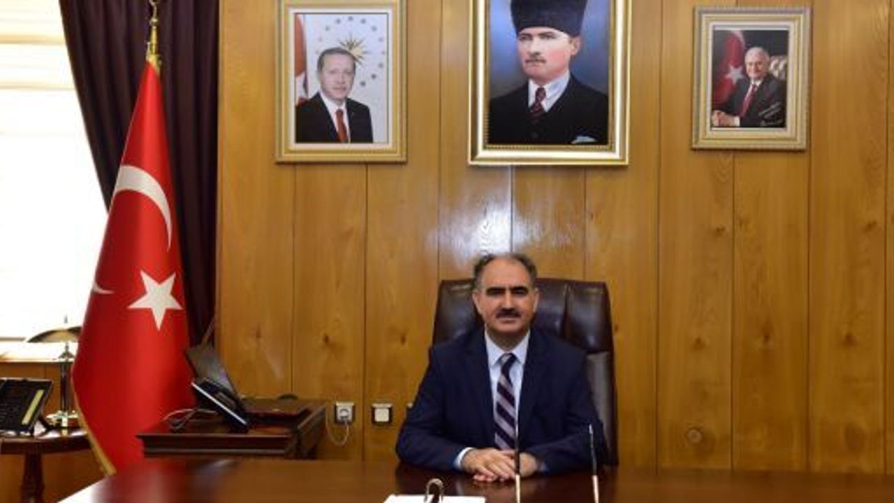 VALİ ÖZKAN’IN 15 TEMMUZ DEMOKRASİ VE MİLLİ BİRLİK GÜNÜ MESAJI