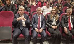 KURTULUŞ COŞKUSU ALİ KINIK KONSERİYLE TAÇLANDI