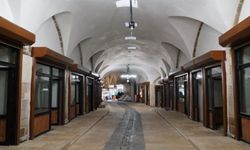 TARİHİ KAPALI ÇARŞI GÜN SAYIYOR