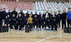 HENTBOLDA ÇİFTE BAŞARI