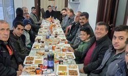 H.BÜLENT EKEN, ÇALIŞMA ARKADAŞLARIYLA İFTAR SOFRASINDA