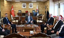 SAĞLIK-SEN ŞUBE TEŞKİLATINDAN REKTÖR OKUMUŞ’A ZİYARET