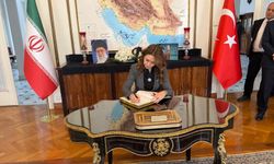 MV. KARAKOÇ, İRAN HAKI İÇİN TAZİYE DEFTERİNİ İMZALADI