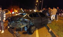 PEŞ PEŞE KAZA: 1 ÖLÜ, 3 YARALI