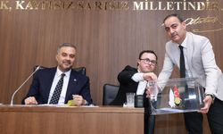 ONİKİŞUBAT BELEDİYESİ’NİN TOPLANTISI BİR BAŞKA ANLAMLIYDI