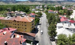 GÖKSUN’DA ATATÜRK VE Y.EMRE CAD. YENİLENDİ