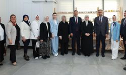 ONİKİŞUBAT BELEDİYESİ SERAMİK ATÖLYESİ’NİN ESERLERİ