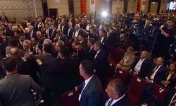 CHP’LİLER BAŞKAN GÖRGEL’İN ÜZERİNE YÜRÜDÜ