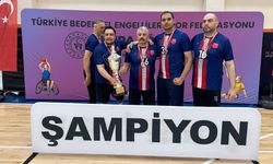 OTURARAK VOLEYBOL TAKIMI NAMAĞLUP ŞAMPİYON