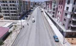 ELBİSTAN HACI ESAT EFENDİ CADDESİ’NDE İLK ETABI TAMAMLADI
