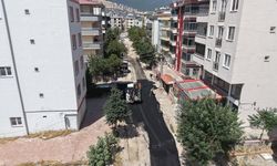 YUNUS EMRE MAHALLESİ’NDE ALTYAPI YATIRIMLARI ÜSTYAPIYLA TAMAMLANIYOR