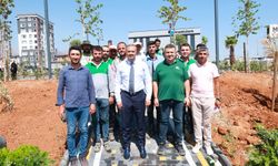 BAŞKAN TOPTAŞ, MAHALLELERİN YAŞAM KALİTESİNİ ARTIRAN PARKLARI ZİYARET ETTİ