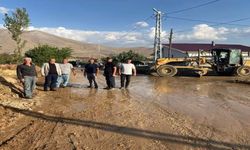 BAŞKAN HARUN VİCDAN, EKİNÖZÜ’NDE ASFALT ÖNCESİ ÇALIŞMALARI DENETLEDİ