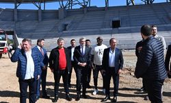FUTBOLUN EFSANELERİNDEN STADYUMA TAM NOT