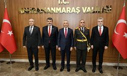 BAŞKAN GÖRGEL, CUMHURİYET BAYRAMI TÖRENİNDE