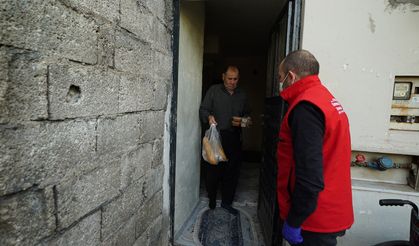 BÜYÜKŞEHİR, RAMAZAN’DA ULU ÇINARLARIN YANINDA