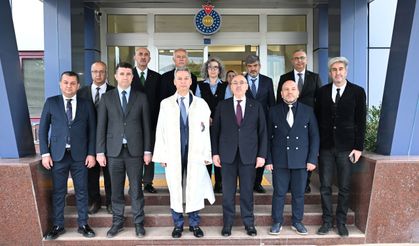 KSÜ’DE DEVİR TESLİM TÖRENİ