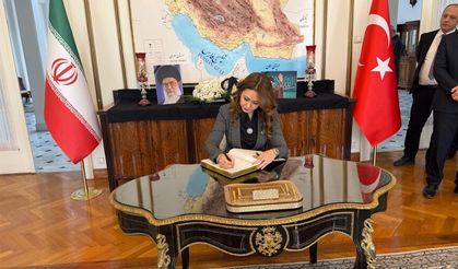 MV. KARAKOÇ, İRAN HAKI İÇİN TAZİYE DEFTERİNİ İMZALADI